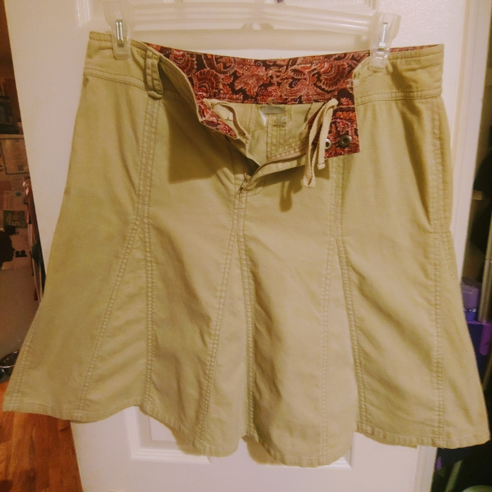 Athleta Skirt Corduroy Material